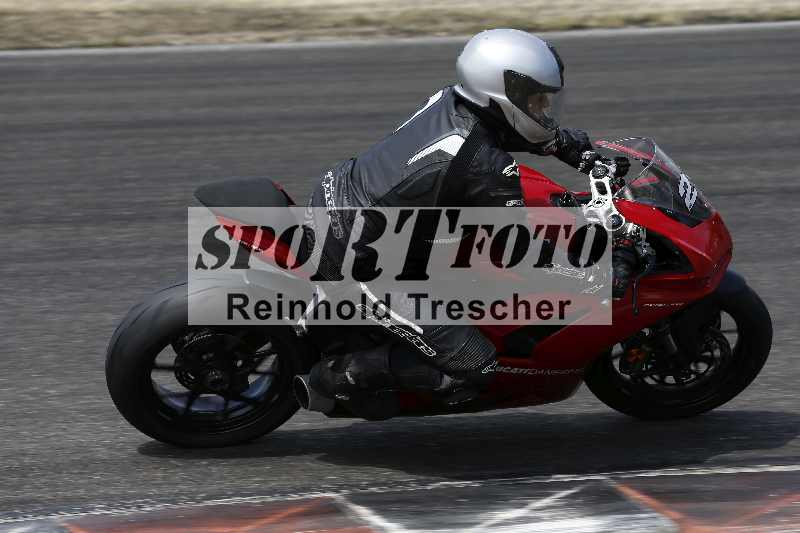 /21 17.06.2026  Ducati Schweiz Track Warmup ADR/Gruppe gruen/26